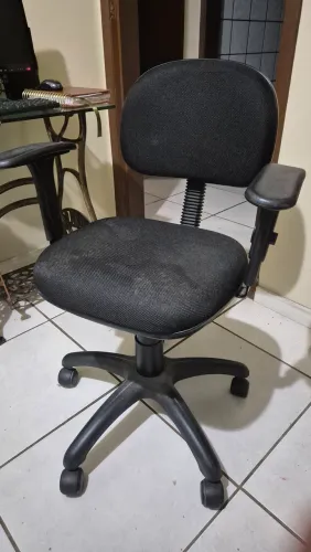 CADEIRA DE ESCRITÓRIO