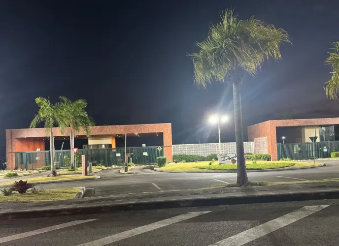 Casa com 4 dormitórios à venda, 204 m² por R$ 1.300.000 - Cidade Balneária Novo Mundo II -