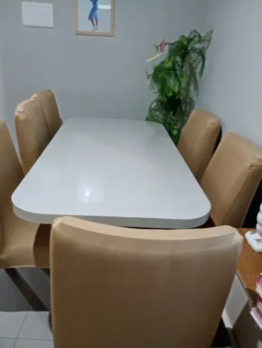 Mesa de jantar 6 cadeiras 