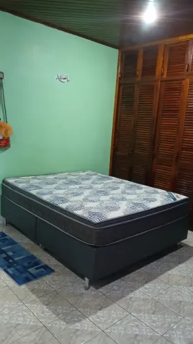 Vende-se: Colchão Queen ORTOBOM-ISO SUPERPOCKET- 25cmX1,98cmX1,58cm-mola ensacada