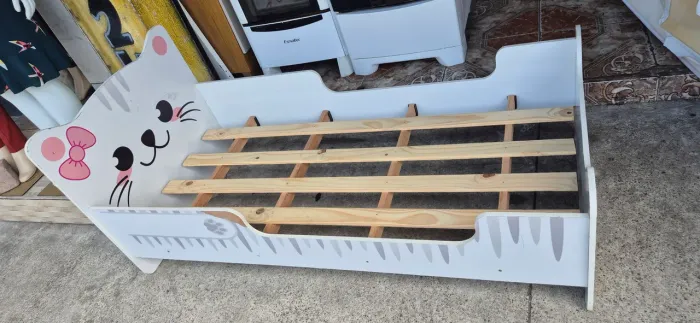 CAMA INFANTIL GATINHA COM OU SEM COLCHÃO
