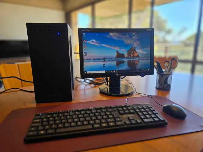 PC Completo: Intel Core I3 2100 | 8GB RAM | HD 500GB | Wifii | Mouse | Teclado | Monitor