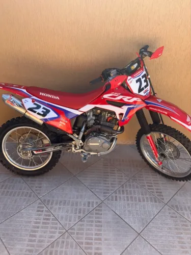 Crf 230 f 2011
