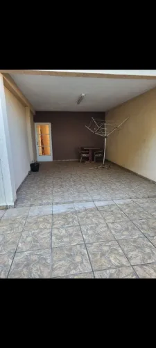 Vendo ou troco por imóveis de menor valor. dois aptos ou duas casas ou um apto e um casa