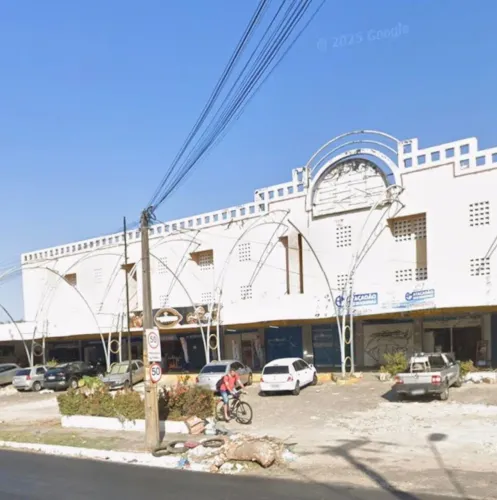 PONTO COMERCIAL EM SHOPPING PARANGABA