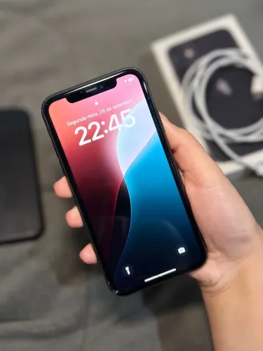 iPhone 11