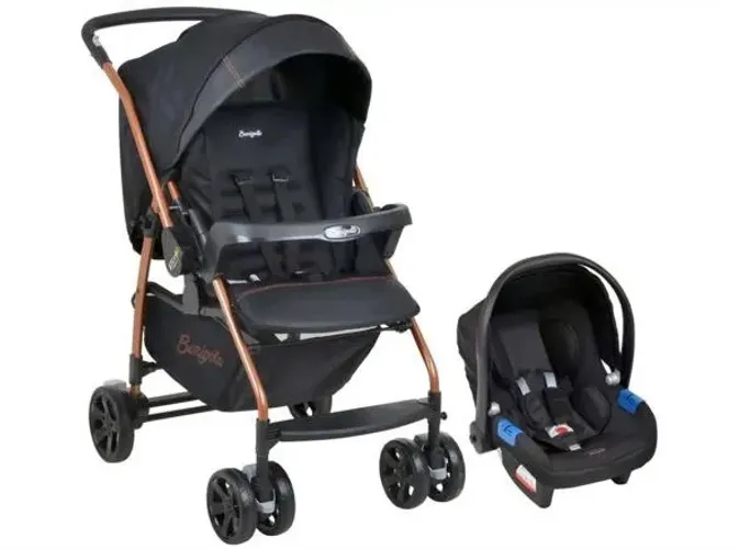 Carrinho de bebê +bebê conforto modelo RIO K