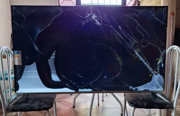TV PHILCO RETIRADA DE PEÇAS