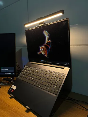 Lenovo ideapad 3 (PRATICAMENTE NOVO)