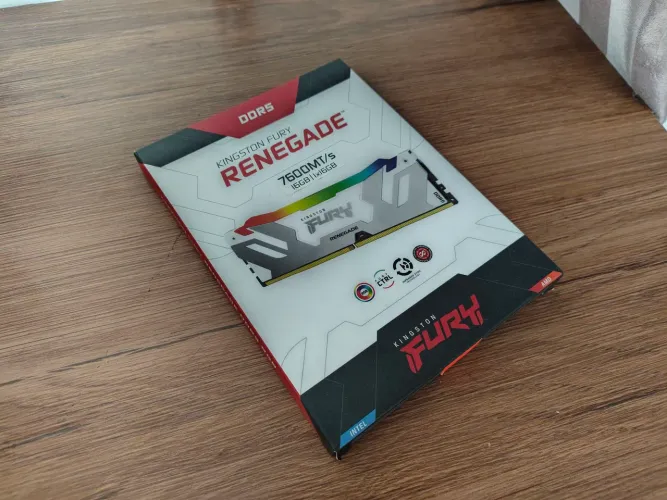 Memória DDR5 16GB 7600MHZ Com caixa NOVO faço Olx pay