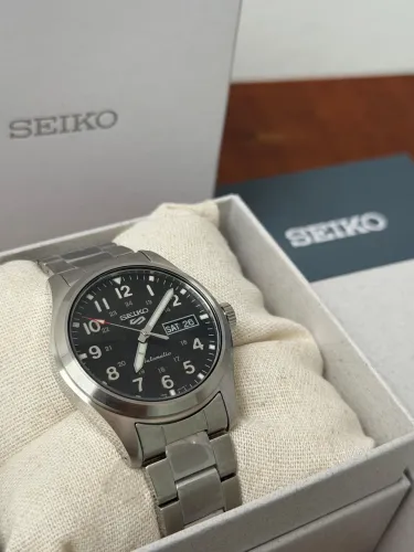 Relógio Seiko 5 Sports