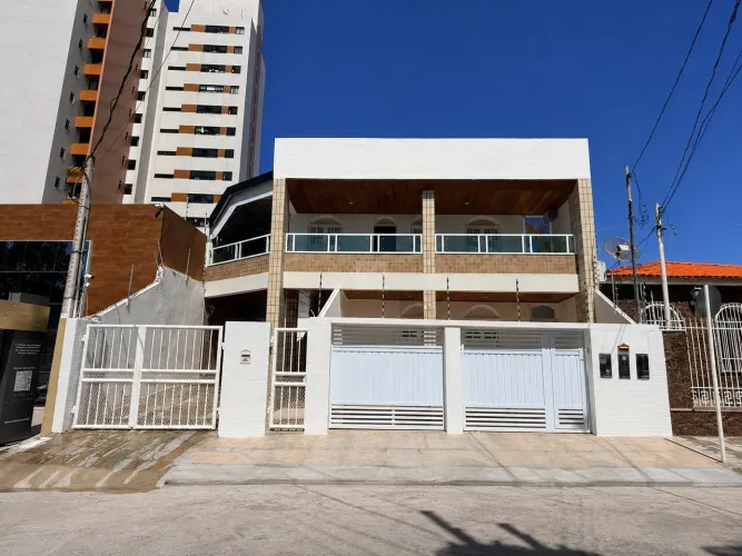 Aluguel de Pavimento Térreo em Casa Comercial