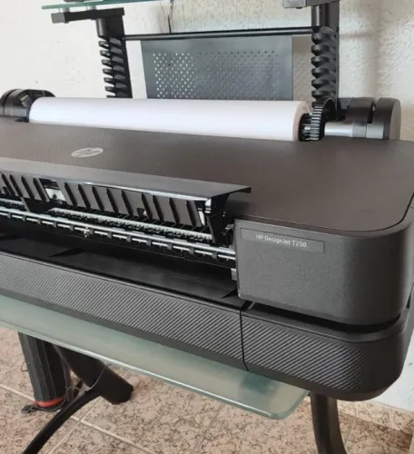 PLOTTER HP DESIGNJET T250