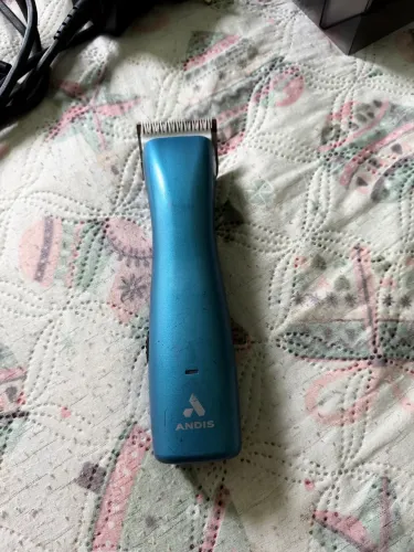 Máquina de tosa Andis