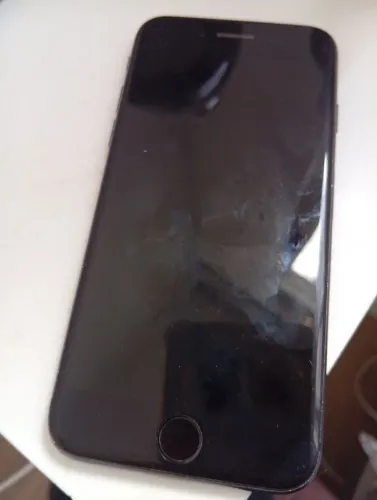 iPhone 8