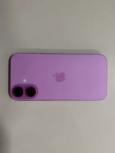 iPhone 16  256GB