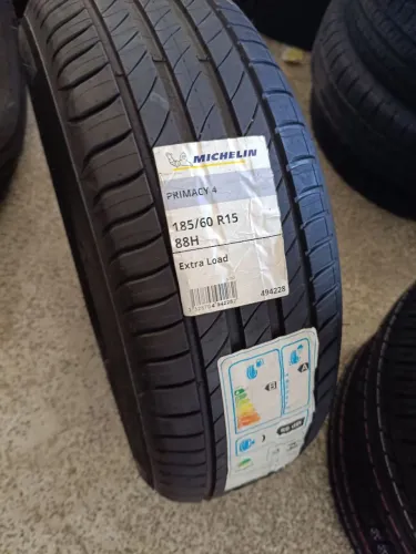 Pneu 185/60r15 Michelin