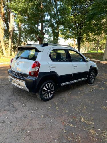 Imagem de Toyota Etios Cross 1.5 Flex 16V 5P Mec. 2014