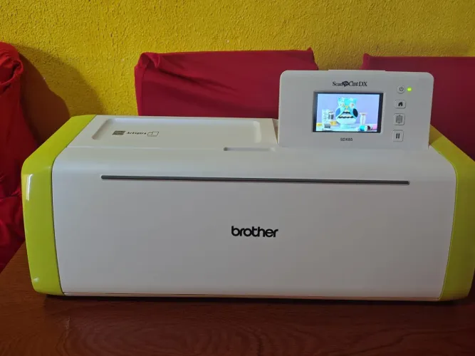 Máquina de Recorte Brother ScanNCut DX SDX85 Nova! (Com NF e Garantia) ?<br>