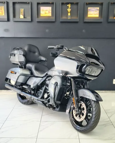 Harley Davidson Road Glide Limited FLTRK