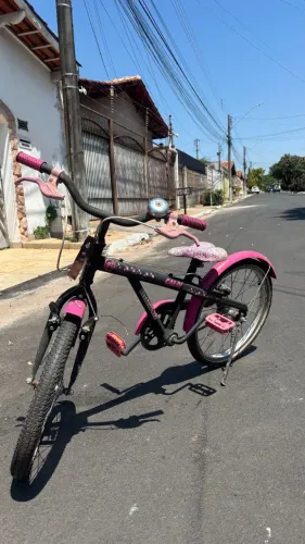 Bicicleta Caloi Barbie Aro 20 - Infantil Feminina