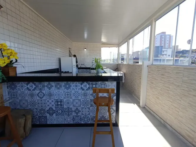 Oportunidade: Cobertura 03 quartos em excelente localização, Santa Cruz/Contagem