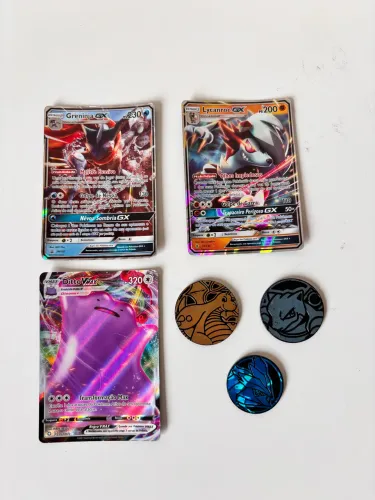 Pokémon - Cartas e moedas