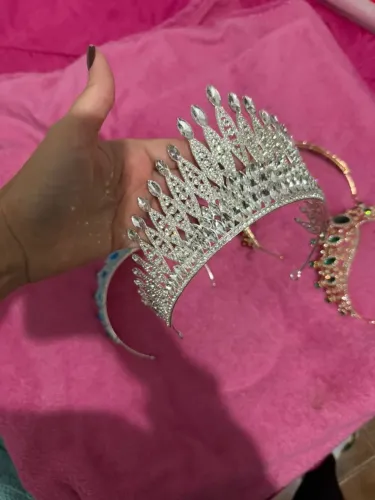 Coroas para as princesas da casa ..debuntastes