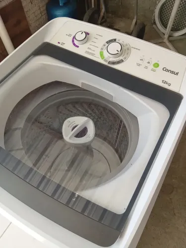 Máquina de lavar roupas 12kg