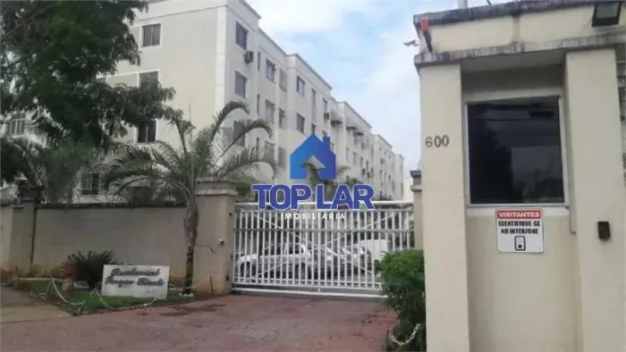 Apartamento a venda no Condominio Parque Rivoli em Rocha Miranda.