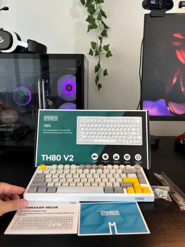 Teclado EPOMAKER TH80 V2 - novo, abri apenas para gravar