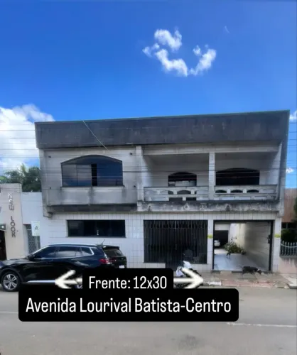 Casa no centro de Glória/ Locação p/ fins comerciais.