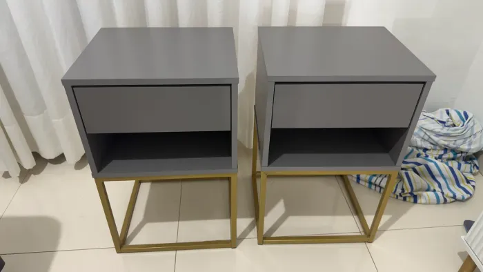 2 mesa de cabeceira