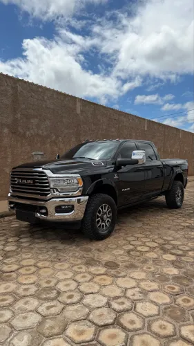 Ram 3500 Limited Longhorn 6.7 TB CD Diesel 2024