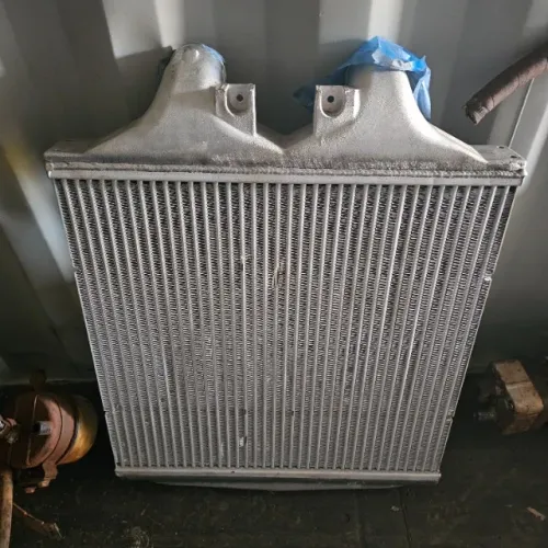 Intercooler Om 926 906 Mb Atron 2729 Mercedes Radiador de Ar