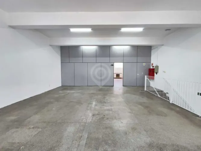 Salão - / Comercial / Centro