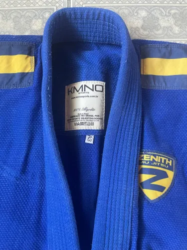 Vendo kimono usado apenas 1 mês