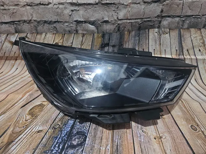 Farol Direito HB20 2022