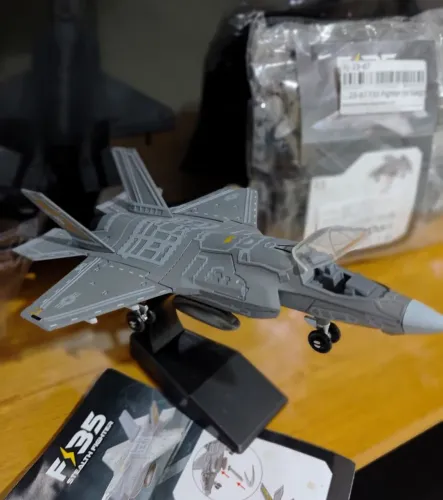 Avião Caça Montável Lego F35