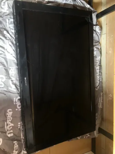 Vendo televisão Sony