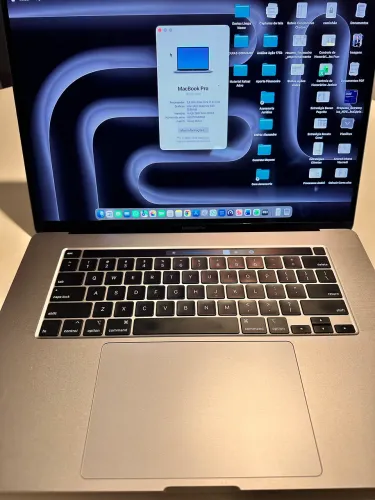 MacBook Pro i7 16