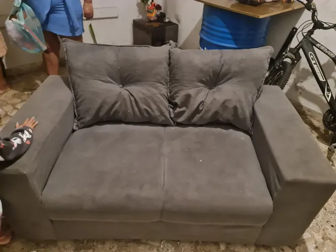 Sofá 2 lugares