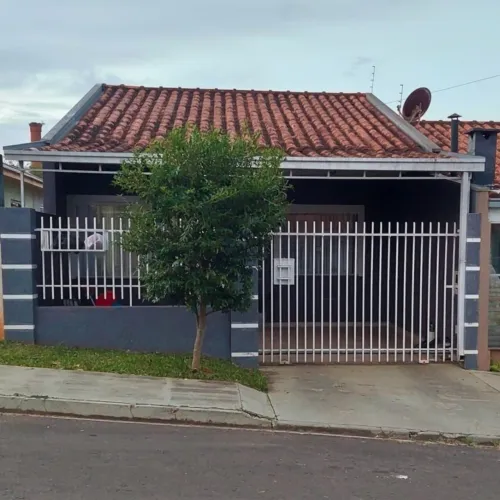 CASA À VENDA NO CONTORNO