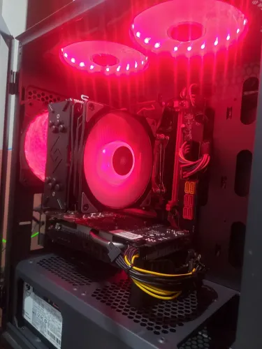 Pc gamer x99 RS9, xeon 2640v4, GTX 1060 5gb, 8gb ram ddr4, fonte 500w 80 plus bronze.