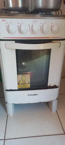 Vende -se fogão