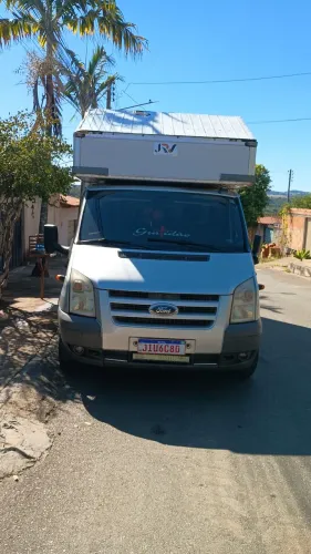 Ford Transit Furgão 3330 2.4 Tdci Curto Dies. 2011