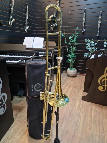 Trombone Eagle Laqueado TV602 (SEMINOVO) #K80424