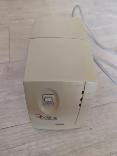 Estabilizador SMS Revolution 1000VA Bivolt (µRE 1000Bi) - 4 Tomadas