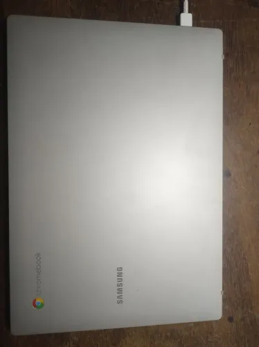 Samsung Galaxy cromebook 4
