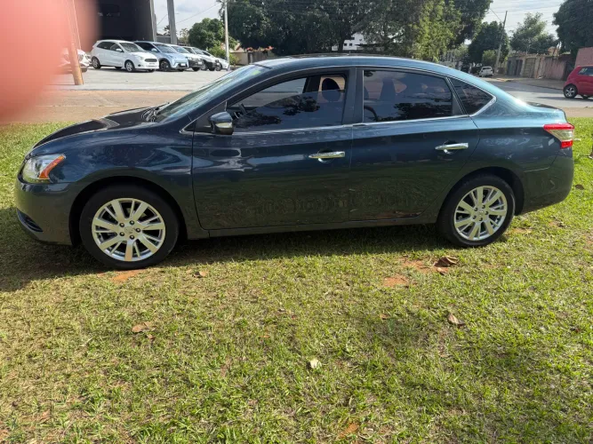 Nissan Sentra SL 2.0/ 2.0 Flex Fuel 16V Aut. 2015